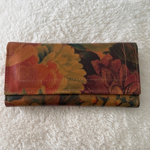 Hand Crafted Handbags - Argentina Hand Crafted Multicolor Floral Leather Women's Wallet